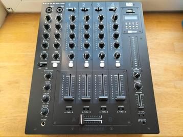 DAP AUDIO Core MX4 double USB (carte son intégrée) PN : 499€ beschikbaar voor biedingen