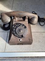 Téléphone rétro en bakélite, années 50, 60