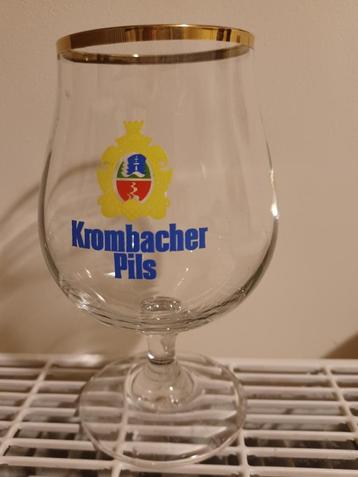 KROMBACHER PILS - glas, 1 stuk  hoogte: 15cm nooit gebruikt 