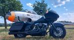 Road Glide, Particulier