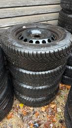 Banden op velg Nexen 195/65/R15, Auto-onderdelen, Banden en Velgen, Ophalen, Band(en)