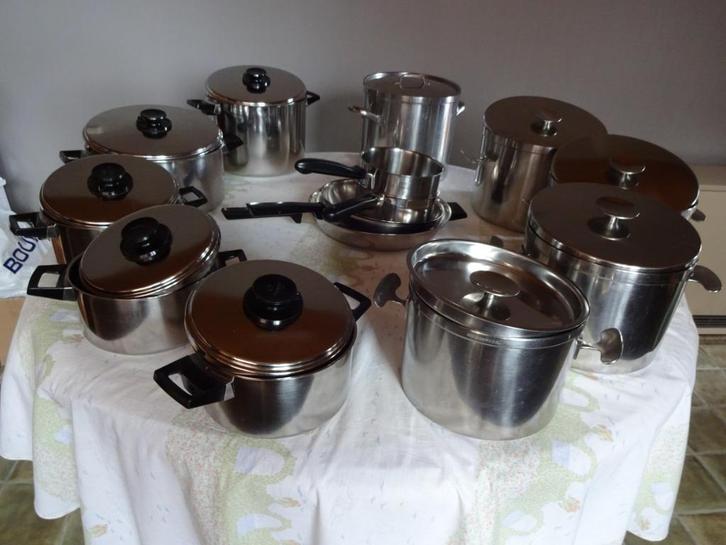 Plusieurs marmites et poêles (achat séparé possible), Maison & Meubles, Cuisine | Casseroles & Poêles, Enlèvement