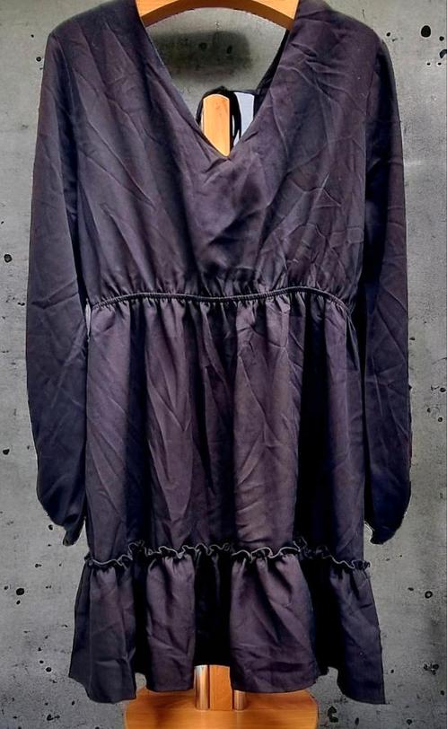 SHEIN jurk 2x XL Zgan, Kleding | Dames, Jurken, Zo goed als nieuw, Maat 46/48 (XL) of groter, Zwart, Knielengte, Ophalen of Verzenden