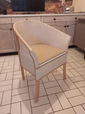 toiletstoel beschikbaar voor biedingen