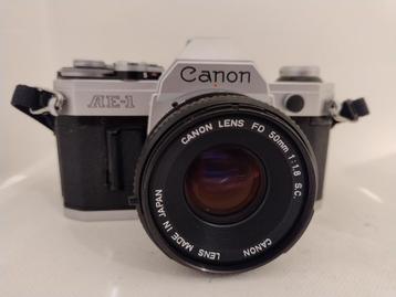 Canon AE1 Camera met een 50mm 1:1.8 S.C. lens en draagriem beschikbaar voor biedingen