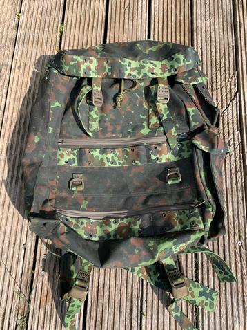 Rugzak - army look beschikbaar voor biedingen