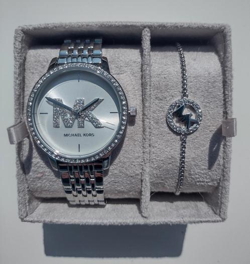 Michael Kors horloge en armband - nieuw!, Handtassen en Accessoires, Horloges | Dames, Nieuw, Polshorloge, Overige merken, Overige materialen