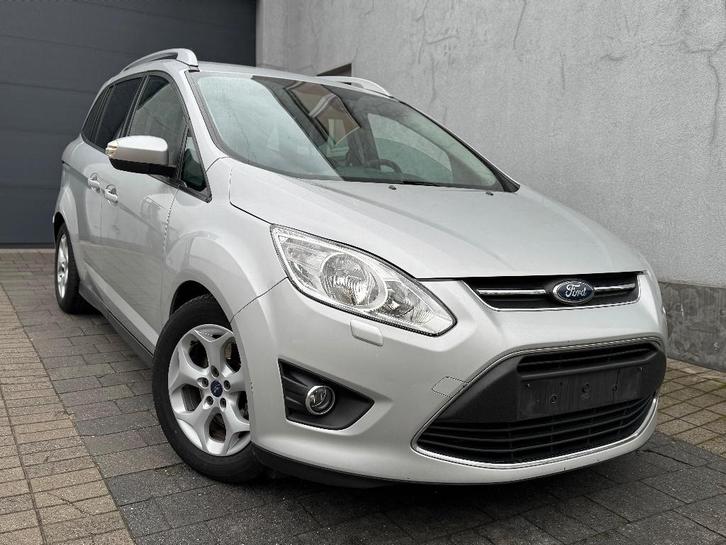 FORD GRAND C-MAX 1.6 DIESEL 2011 IN ZEER GOEDE STAAT, Auto's, Ford, Particulier, C-Max, Airconditioning, Parkeersensor, Trekhaak