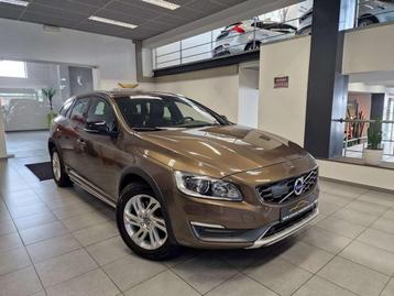 Volvo V60 Cross Country D3 AUTOMAAT (bj 2015)