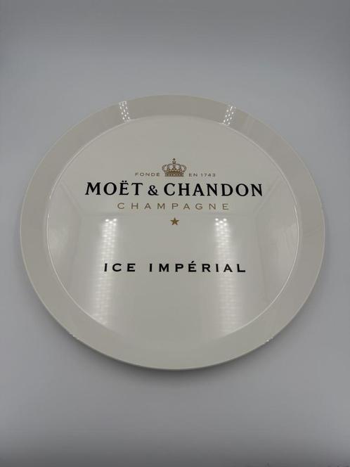 Plateau de service Moët & Chandon Ice Imperial, Huis en Inrichting, Keuken | Servies, Zo goed als nieuw, Overige typen, Ophalen