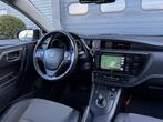 Toyota Auris Touring Sports 1.8 Hybrid Lease pro | Camera |, Auto's, Gebruikt, Euro 6, 136 pk, Leder en Stof