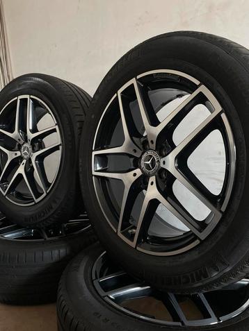 Nieuwstaat 19 Inch Originele Mercedes AMG velgen met banden beschikbaar voor biedingen