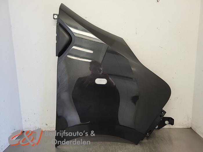 Scherm rechts-voor van een Renault Trafic (TED068), Auto-onderdelen, Carrosserie, Renault, Gebruikt, 3 maanden garantie, Ophalen of Verzenden