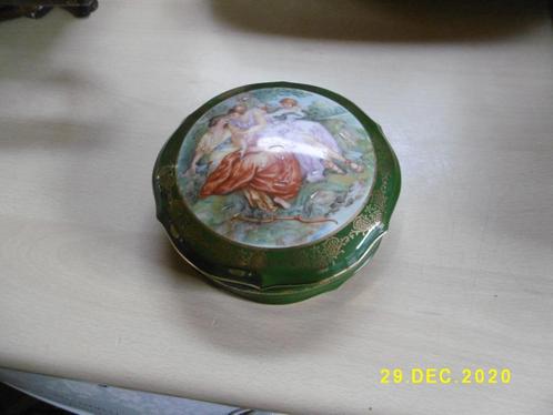 bol en porcelaine avec couvercle (Limoges), Antiquités & Art, Antiquités | Porcelaine, Enlèvement ou Envoi