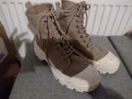 Canvas hoge sneakers bruin/ecru maat 39, Kleding | Dames, Schoenen, Ophalen of Verzenden, Zo goed als nieuw, Bruin, Sneakers