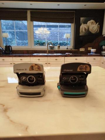 Polaroid camera toestellen  beschikbaar voor biedingen