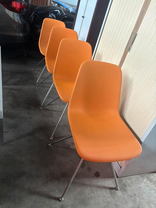 TONON STEP 904 METALEN POTEN 4 Stuks Goede staat!, Huis en Inrichting, Stoelen, Zo goed als nieuw, Ophalen