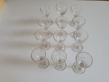 Verres à liqueur, vintage, 12 pièces, neufs