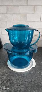 Set microcook 2,25l en 1l schenkkan, Huis en Inrichting, Keuken | Tupperware, Ophalen of Verzenden, Gebruikt, Blauw, Bak of Kom