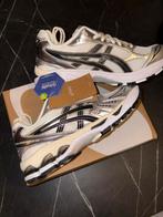 Asics Gel Kayano Beige Silver (42EU), Kleding | Heren, Schoenen, Wit, Nieuw, Ophalen of Verzenden, Sneakers