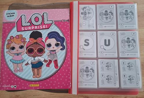 Panini L.O.L complete verrassingsset + leeg album 200 afbeel, Verzamelen, Stickers, Gebruikt, Ophalen of Verzenden