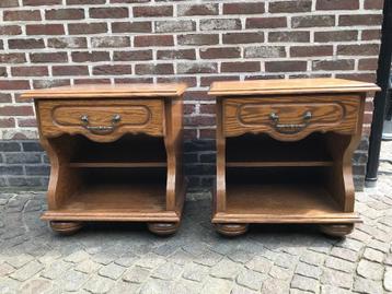 Nachtkastjes, Huis en Inrichting, Slaapkamer | Nachtkastjes, Ophalen, Gebruikt, 55 tot 70 cm, 45 tot 65 cm