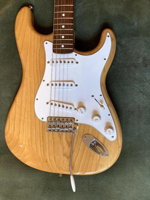 Fender Stratocaster Vintage Natural, Muziek en Instrumenten, Snaarinstrumenten | Gitaren | Elektrisch, Zo goed als nieuw, Solid body