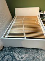 Bedframe + lattenbodem, Huis en Inrichting, Ophalen, Zo goed als nieuw