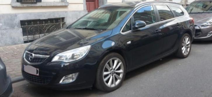 Opel astra sport tourer 2.0d euro 5, Auto's, Opel, Particulier, Astra, ABS, Adaptive Cruise Control, Airbags, Airconditioning