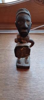 Afrikaans beeldje 16 cm, Antiquités & Art, Art | Sculptures & Bois, Enlèvement