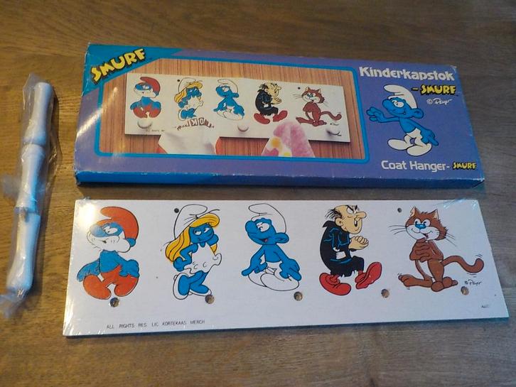 vintage Smurf Peyo Kinderkapstok Coat Hanger Kortekaas Nieuw, Verzamelen, Smurfen, Nieuw, Gebruiksvoorwerp, Verschillende Smurfen