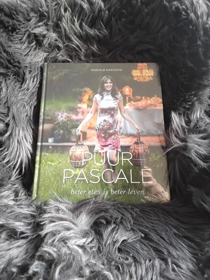 LIVRE DE CUISINE « Puur Pascale » - NOUVEAU, Livres, Livres de cuisine, Neuf, Enlèvement ou Envoi