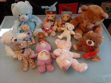 Beren knuffels beschikbaar voor biedingen