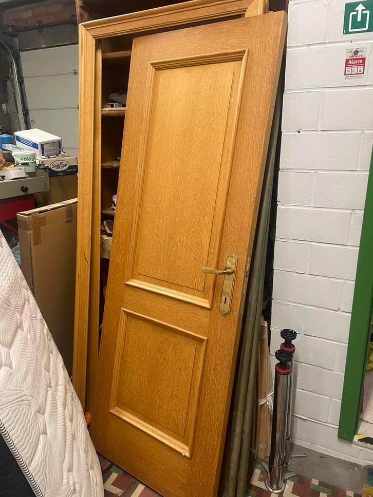 Deuren, Doe-het-zelf en Bouw, Deuren en Vliegenramen, Gebruikt, Binnendeur, 200 tot 215 cm, Minder dan 80 cm, Hout, Ophalen