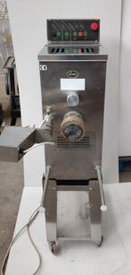 Italgi dubbelmes van 17 kg/uur + accessoires, Ophalen of Verzenden