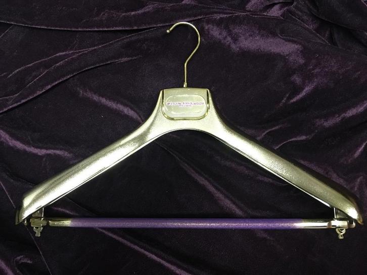 Kleerhanger Stijn Helsen goud/paars, Huis en Inrichting, Woonaccessoires | Kapstokken, Ophalen of Verzenden