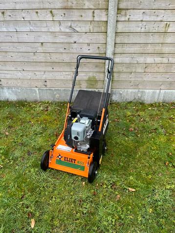 TE HUUR: Verticuteermachine Eliet e401 beschikbaar voor biedingen