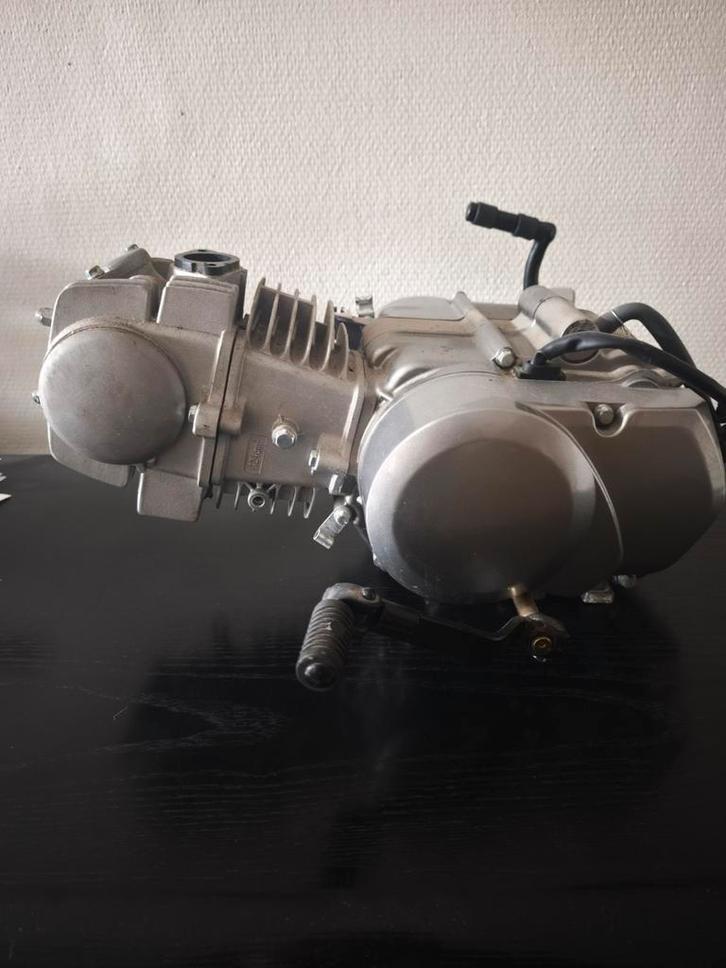motorblok 125Cc dax,monkey,pitbike,.., Fietsen en Brommers, Brommeronderdelen | Algemeen, Zo goed als nieuw, Blok, Ophalen of Verzenden