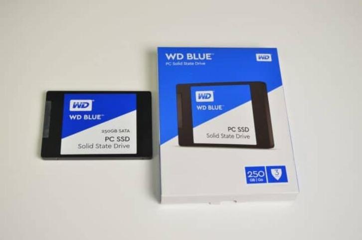 SSD WD Blue 250Gb, Computers en Software, Harde schijven, Nieuw, Desktop, Intern, SSD, SATA, Ophalen of Verzenden