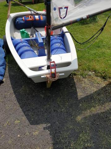 Optimist Boot, 3 à 6 mètres, Comme neuf, Enlèvement, Moins de 15 m²