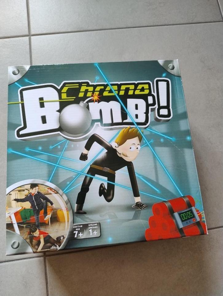 Chrono bomb, Hobby en Vrije tijd, Gezelschapsspellen | Overige, Zo goed als nieuw, Een of twee spelers, Drie of vier spelers, Vijf spelers of meer