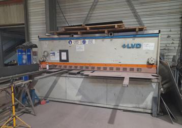 LVD hydraulische guillotineschaar Type: HST - C 31/13 beschikbaar voor biedingen