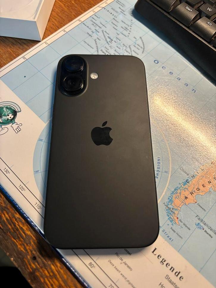 Apple iPhone 16, Telecommunicatie, Mobiele telefoons | Apple iPhone, Zo goed als nieuw, 128 GB, Zonder abonnement, Zonder simlock