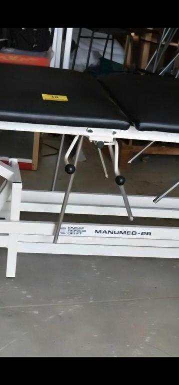 DRINGEND WEG! Professionele Onderzoekstafel - Manumed-PR (Ha beschikbaar voor biedingen
