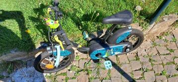 velo pour enfant  de 3 a 6 as  beschikbaar voor biedingen