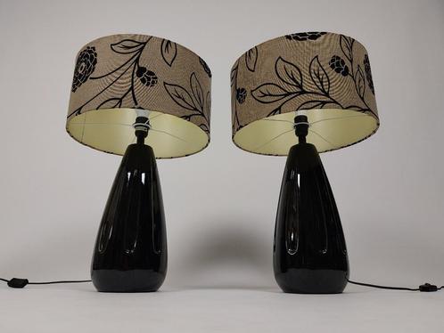 Set van 2 Vintage Tafellampen - Keramiek en Bloemenkap, Huis en Inrichting, Lampen | Tafellampen, Gebruikt, 50 tot 75 cm, Stof