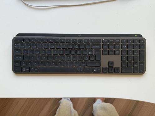 MX KEYS AZERTY toetsenbord, Computers en Software, Toetsenborden, Zo goed als nieuw, Azerty, Draadloos, Ergonomisch, Verzenden