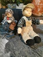 2 oude popjes met stenen hoofd, Gebruikt, Ophalen of Verzenden