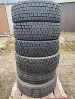 Vrachtwagen banden. Mercedes. Volvo. Scania  Daf 900, Enlèvement ou Envoi, Comme neuf
