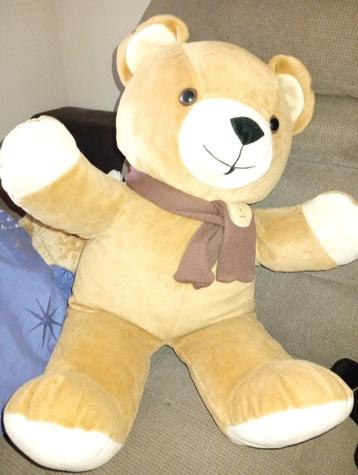 Allerlei spullen in goede staat! beschikbaar voor biedingen